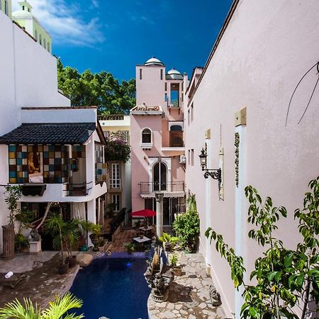 Garlands Del Rio Acomodação com café da manhã Puerto Vallarta Exterior foto